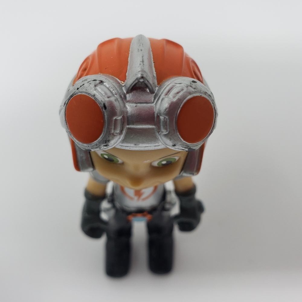Nickolodeon Rusty Rivet Rivets Toy Action Figure - Picture 10 of 16